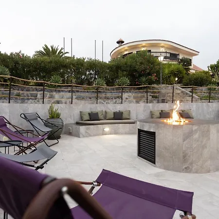 מלון Alta Montana 3*