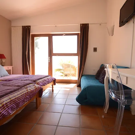 מלון Alta Montana 3*