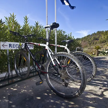 Alta Montana فندق فيلافلور