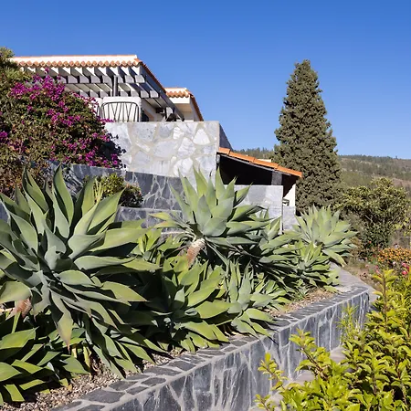 Alta Montana فندق 3*