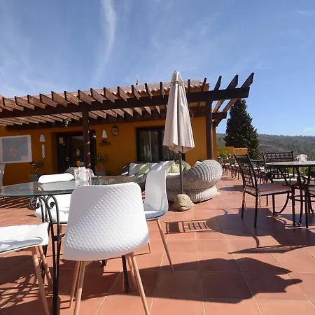 Alta Montana Hotel 3*